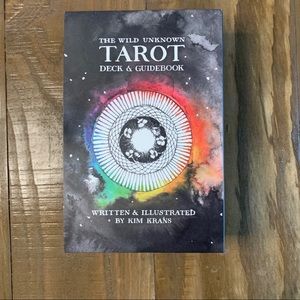 The Wild Unknown Tarot Deck + Guidebook 🔮